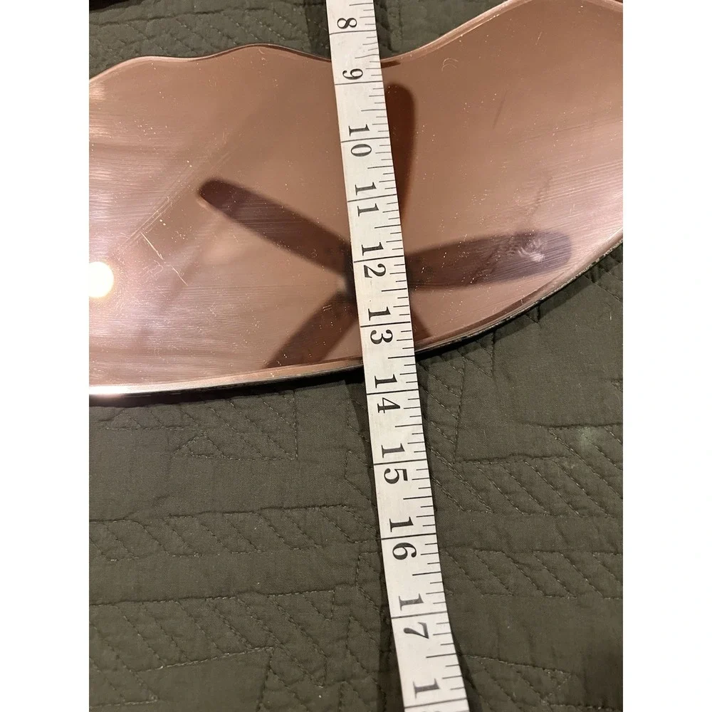 Mirror Lips Decor Very Sexy Measurements In Photos - Picture 4 of 7